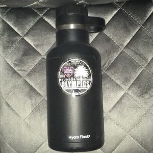 ❌❌PENDING❌❌60oz hydro flask